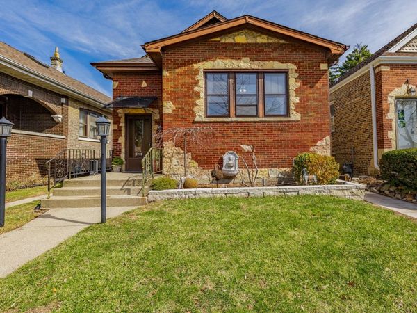 3739 Wenonah Avenue , Berwyn, IL 60402