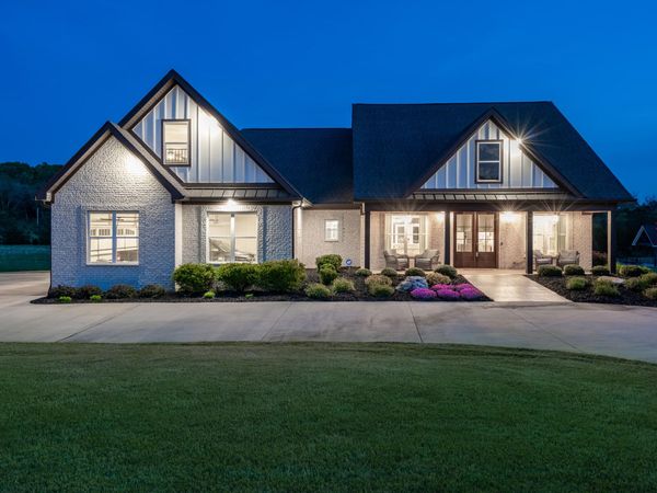 138 Breckinridge Drive, Chickamauga, GA 30707