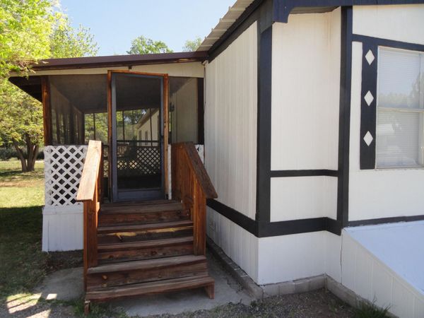 468 Diana Drive NE, Los Lunas, NM 87031