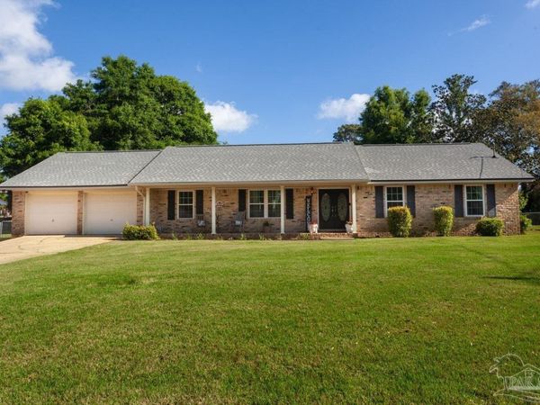 3860 Collingswood Rd, Pensacola, FL 32514