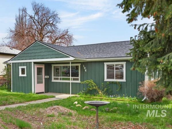 104 N Blaine St., Moscow, ID 83843