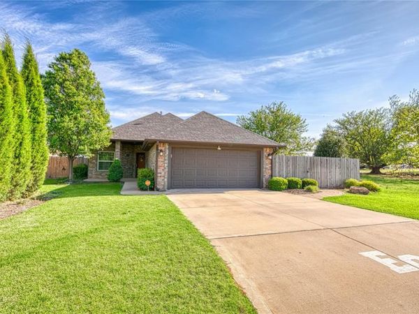 2826 W 2nd Street, Elk City, OK 73644