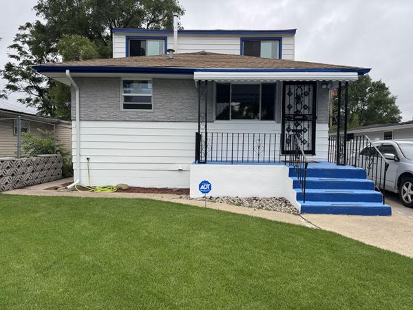 1960 M L King Drive, Gary, IN 46407
