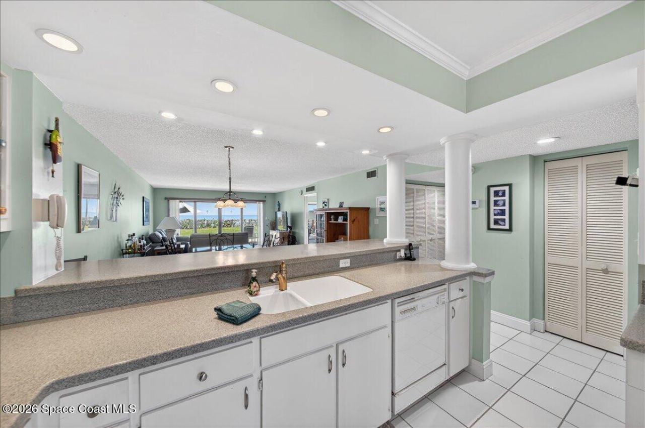 995 N Highway A1a , Unit 103, Indialantic, FL 32903 Photo