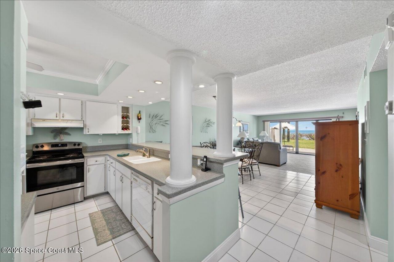 995 N Highway A1a , Unit 103, Indialantic, FL 32903 Photo