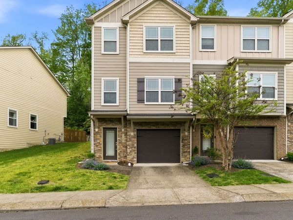 1123 Woodbury Falls Ct , Nashville, TN 37221