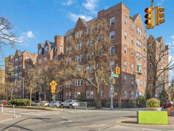 86-10 34th Avenue , Unit 522, Jackson Heights, NY 11372