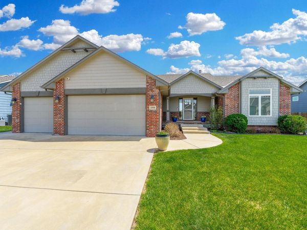 1510 N Blackstone St, Wichita, KS 67235