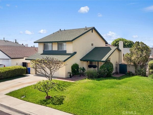 5460 E Village Drive, Commerce, CA 90040