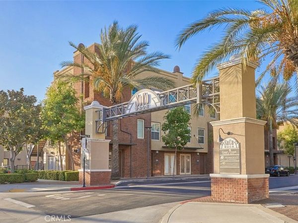 180 Village Court, Fullerton, CA 92832