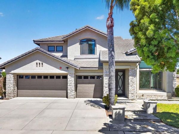 1611 Kapalua Drive, Oxnard, CA 93036