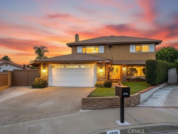 1310 N Wyeth, Orange, CA 92867