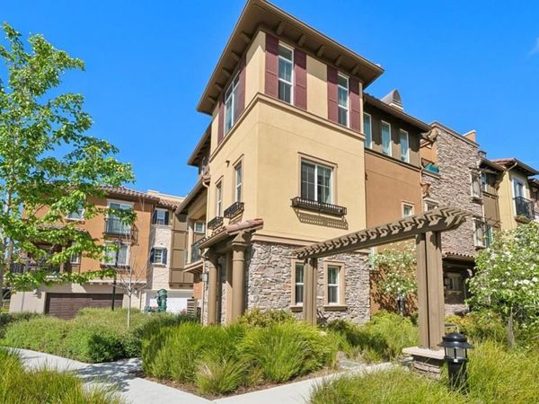 663 Alamo Court, Mountain View, CA 94043