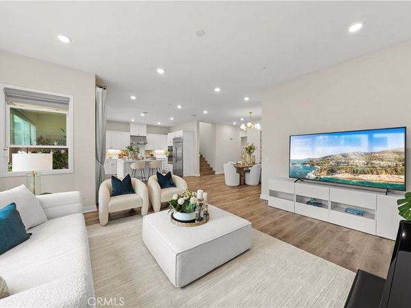 640 Athos, Lake Forest, CA 92630