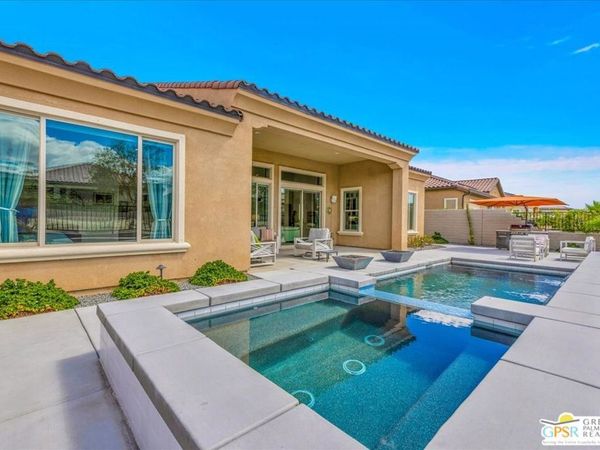 25 Chardonnay, Rancho Mirage, CA 92270