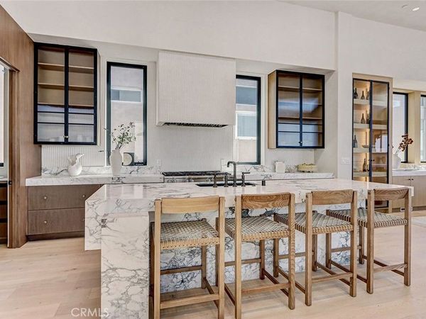 1404 Manhattan, Manhattan Beach, CA 90266