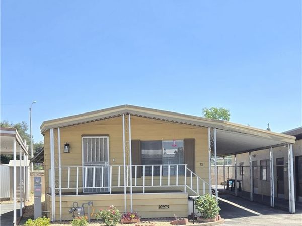 840 E Foothill blvd E, Unit 38, Azusa, CA 91702