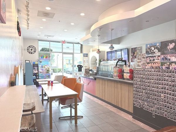 13041 Rosecrans Avenue, Unit 204, Norwalk, CA 90650