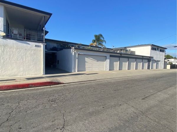 3505 Michigan, South Gate, CA 90280