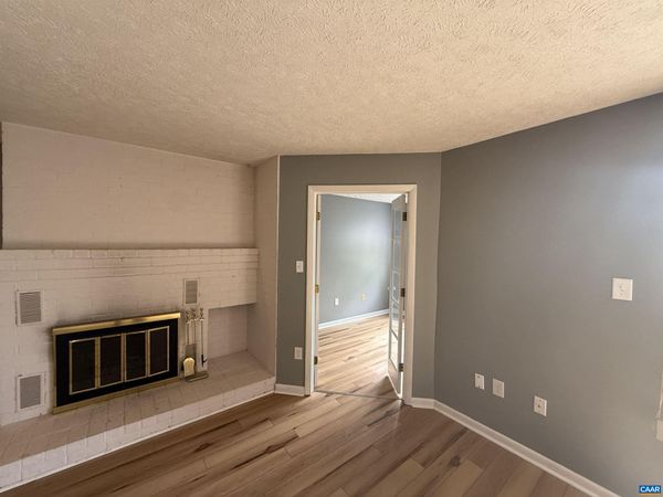 132 TURTLE CREEK RD, Unit 7, Charlottesville, VA 22901