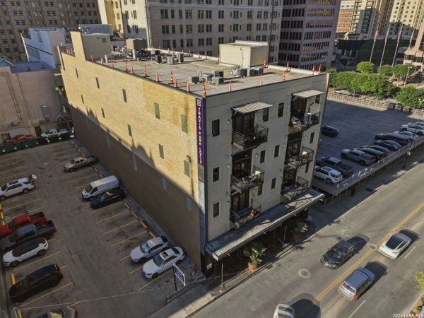214 E TRAVIS ST, Unit APT 205, San Antonio, TX 78205