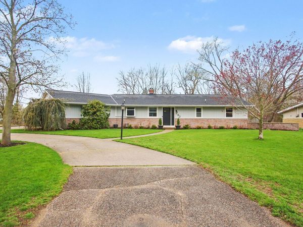 762 Larkwood Drive, Holland, MI 49423