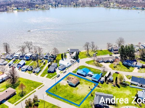 471 Fourth Avenue, Unit V/L Lot 3, Lake Odessa, MI 48849