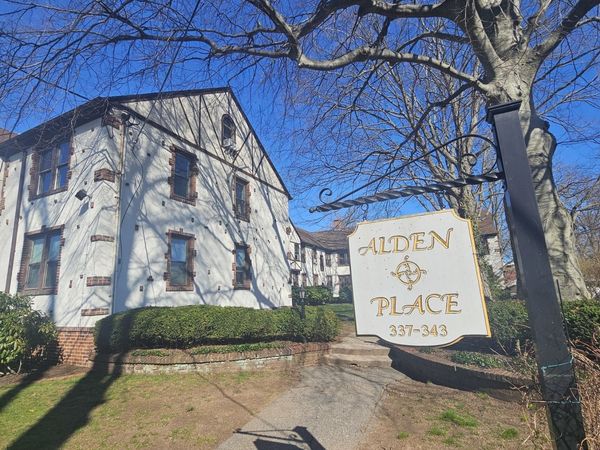 337 Alden, Unit 16, New Haven, CT 06515