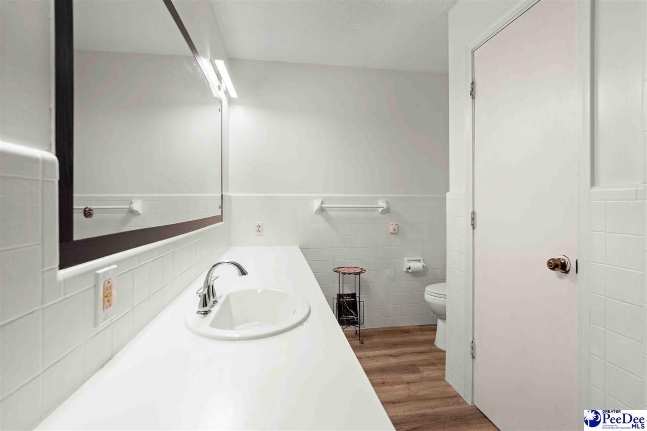 1620 Lamar Hwy Photo 15