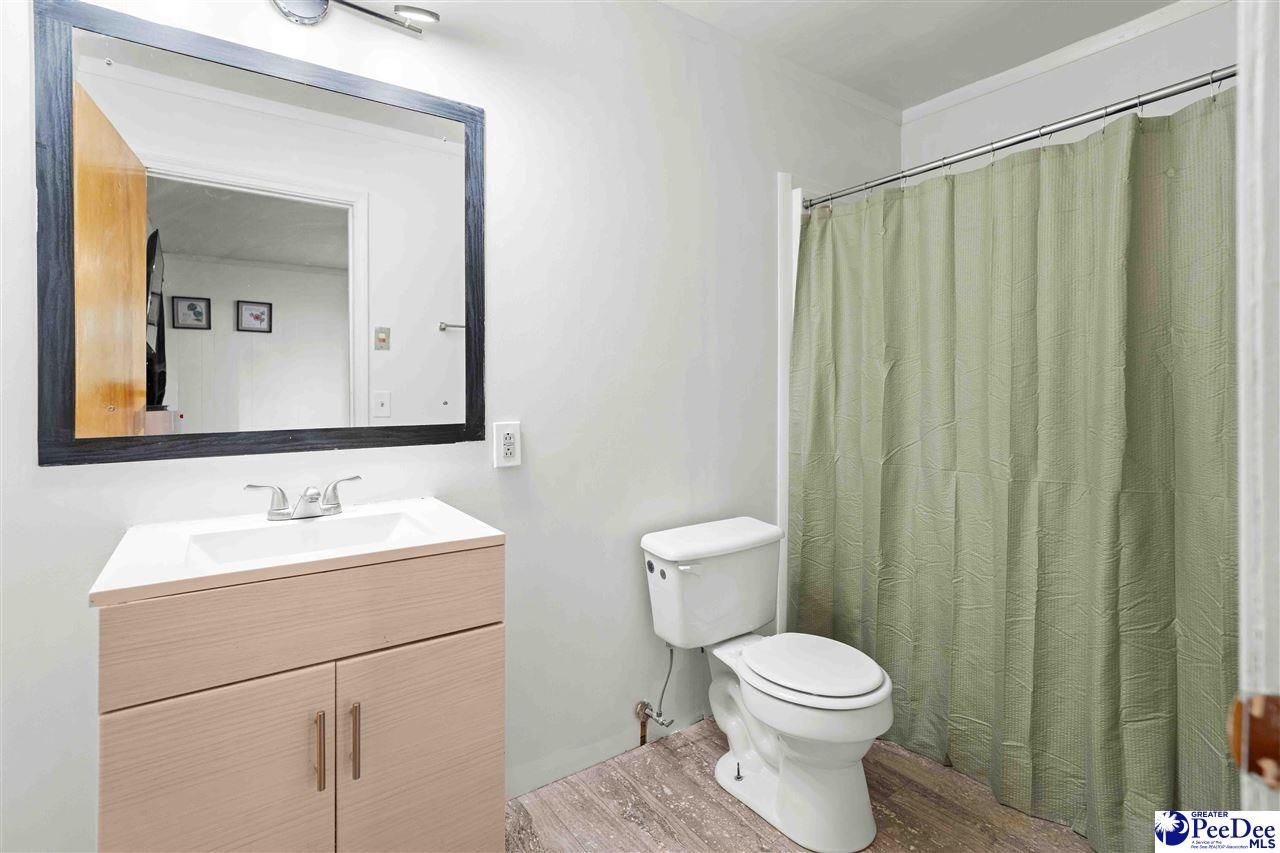 1620 Lamar Hwy Photo 17