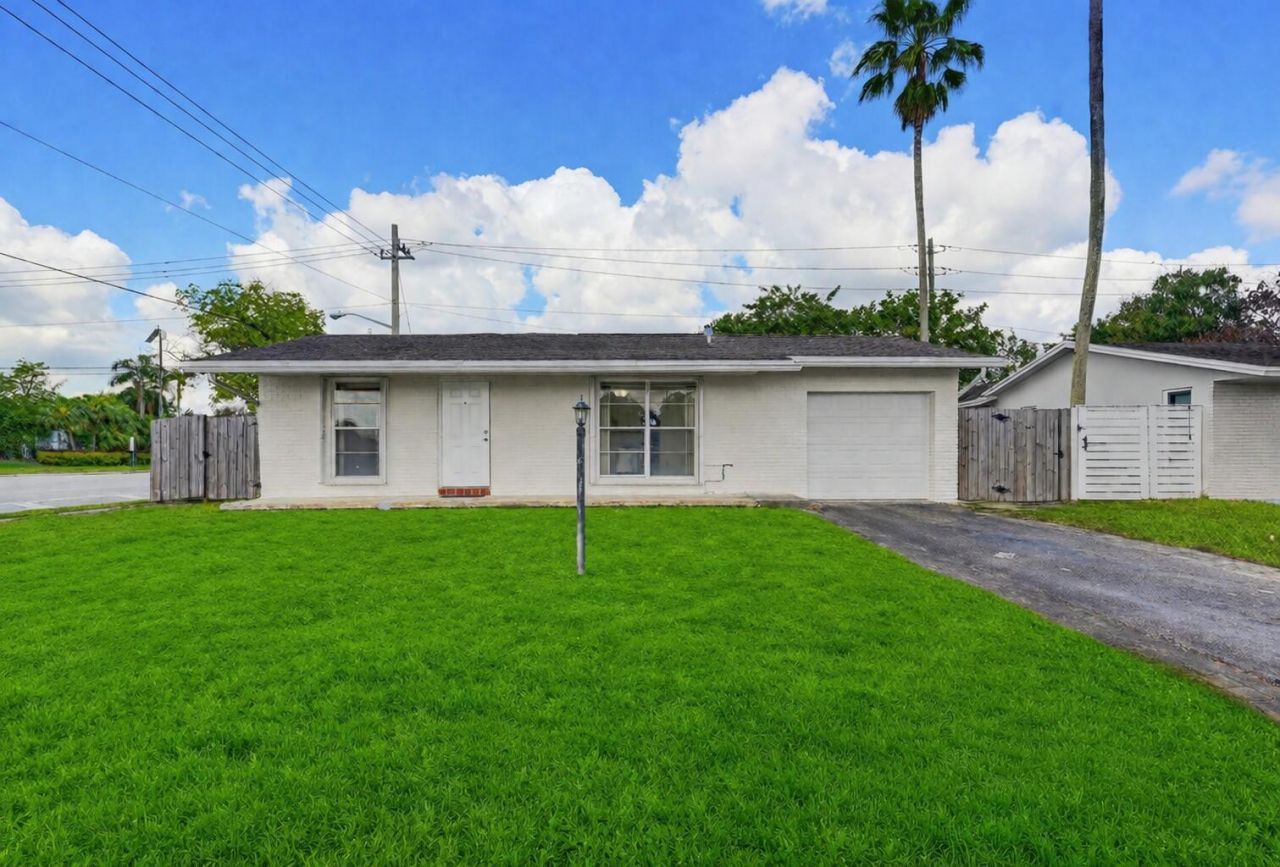 22229 SW 65th Terrace, Boca Raton, FL 33428 Photo
