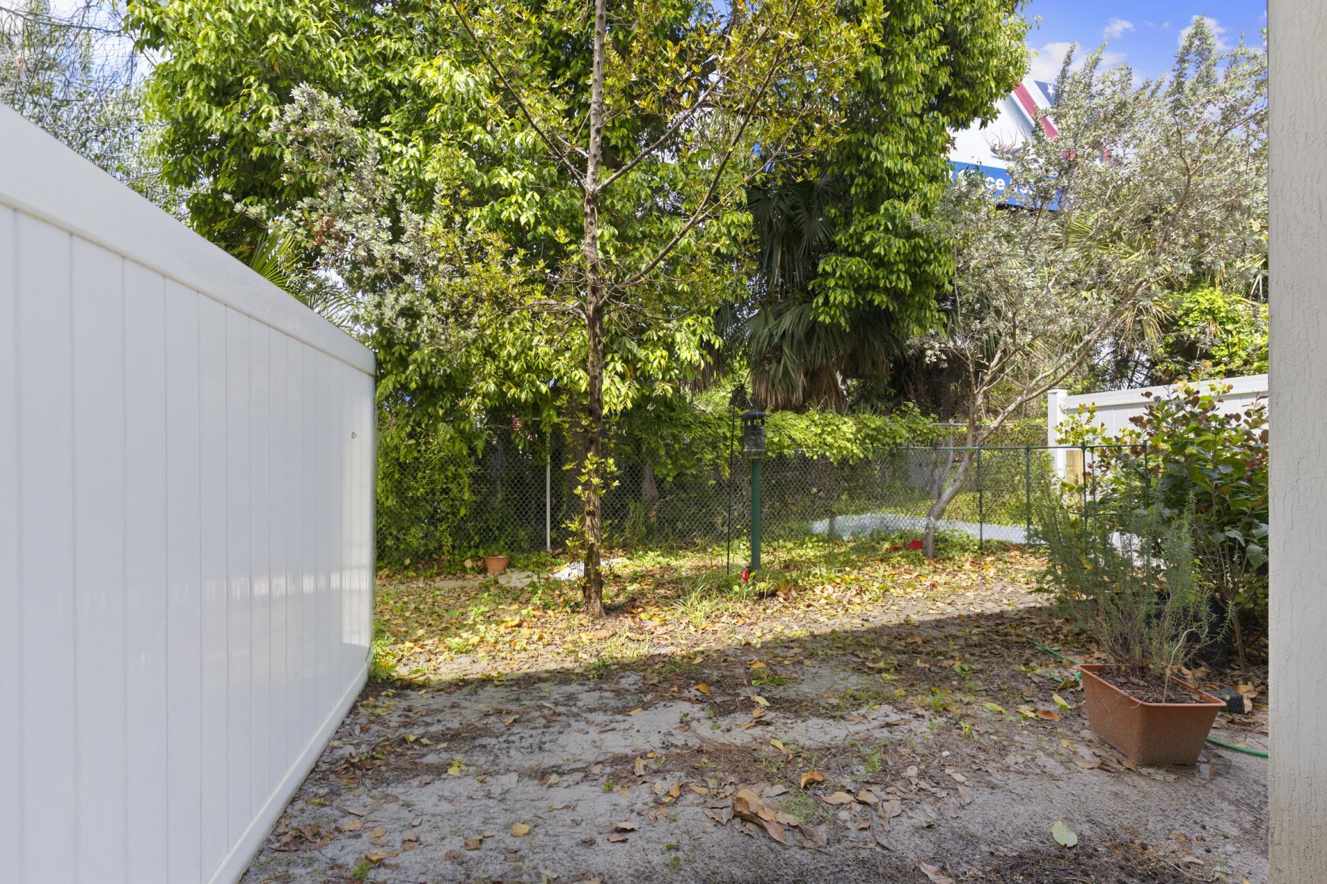 1004 Sweet Briar Lane, Riviera Beach, FL 33410 Photo