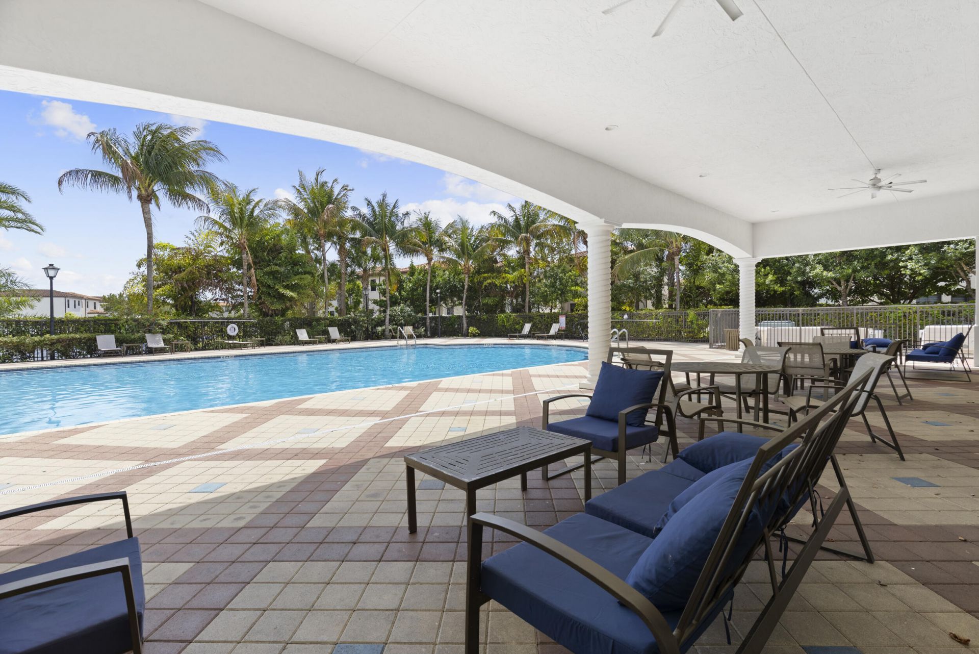 1004 Sweet Briar Lane, Riviera Beach, FL 33410 Photo