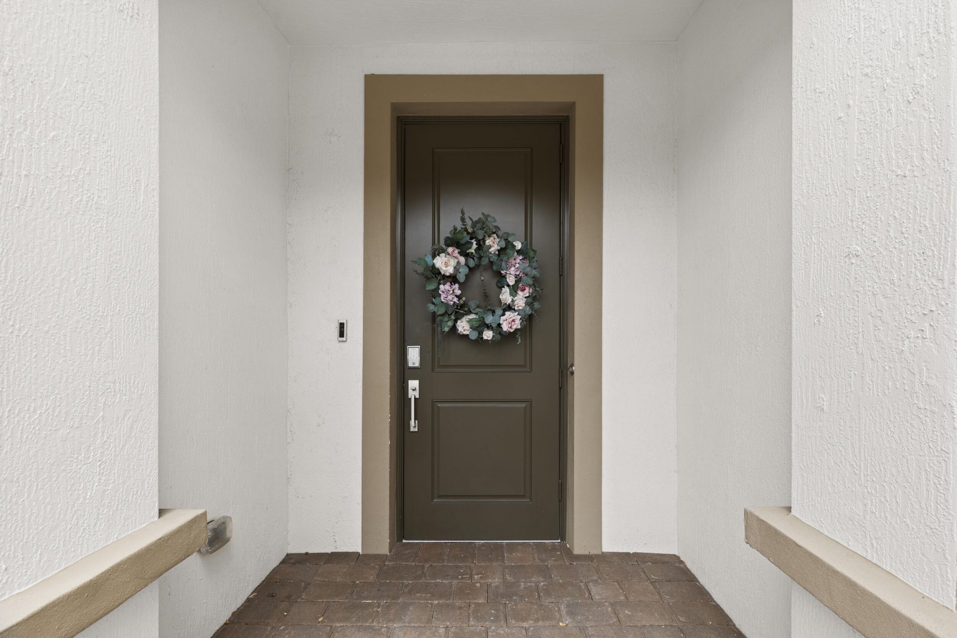 1004 Sweet Briar Lane, Riviera Beach, FL 33410 Photo