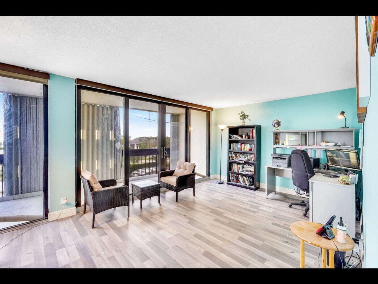 2400 Presidential Way, Unit 401, West Palm Beach, FL 33401 Photo