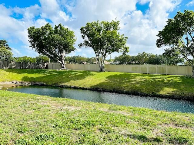 10551 Country Club Terrace, Boca Raton, FL 33428 Photo