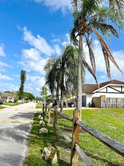 10551 Country Club Terrace, Boca Raton, FL 33428 Photo