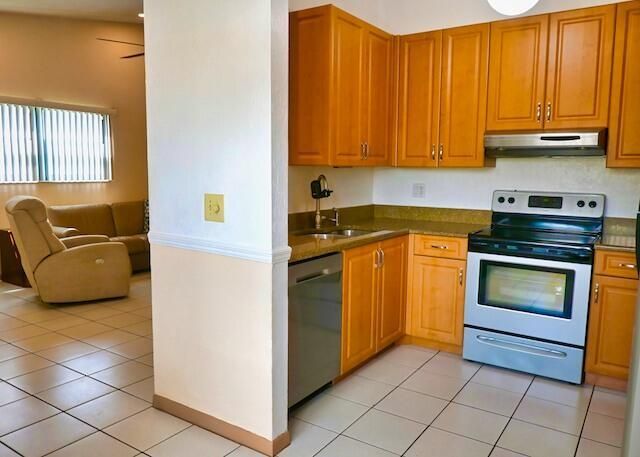 10551 Country Club Terrace, Boca Raton, FL 33428 Photo