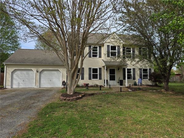 6781 Amanda Court , Gloucester, VA 23061