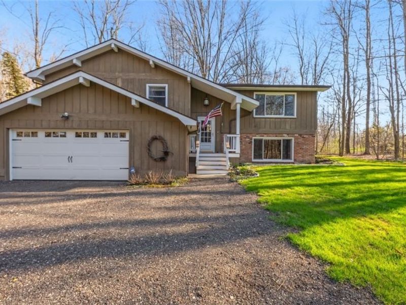 9690 Kinsman Road, Novelty, OH 44072 Photo 3