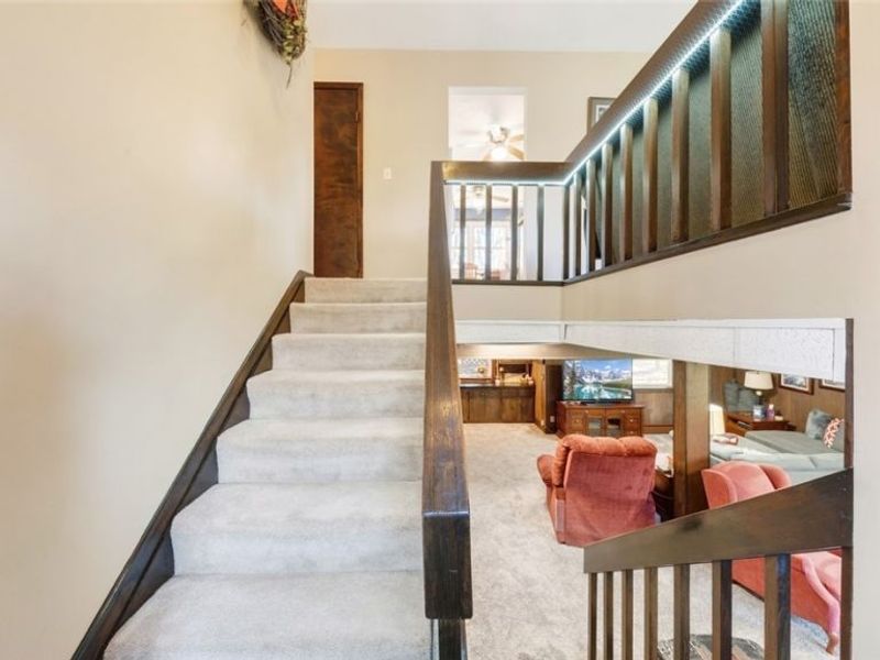 9690 Kinsman Road, Novelty, OH 44072 Photo 4