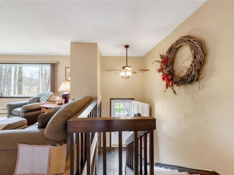 9690 Kinsman Road, Novelty, OH 44072 Photo 5