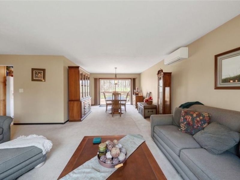 9690 Kinsman Road, Novelty, OH 44072 Photo 9