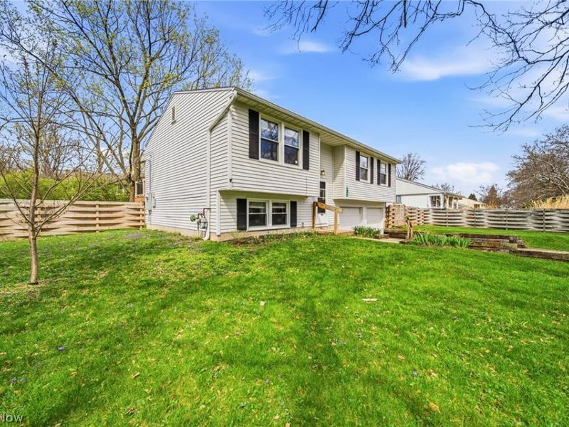 1782 Bathgate Avenue, Madison, OH 44057 Photo 3