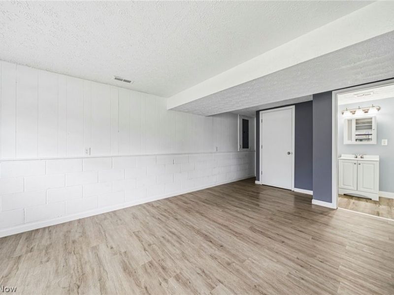 1782 Bathgate Avenue, Madison, OH 44057 Photo 33