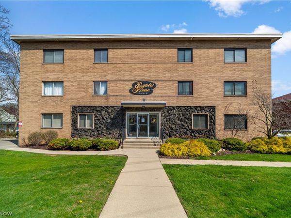 20312 Lorain Road , Fairview Park, OH 44126