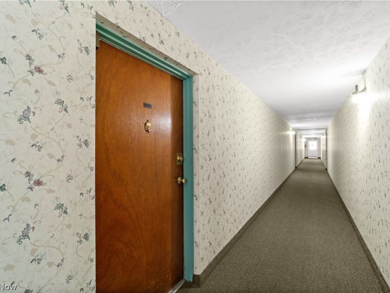 20312 Lorain Road, Fairview Park, OH 44126 Photo 6