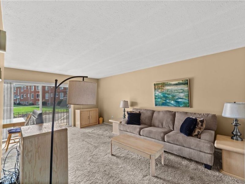 20312 Lorain Road, Fairview Park, OH 44126 Photo 8