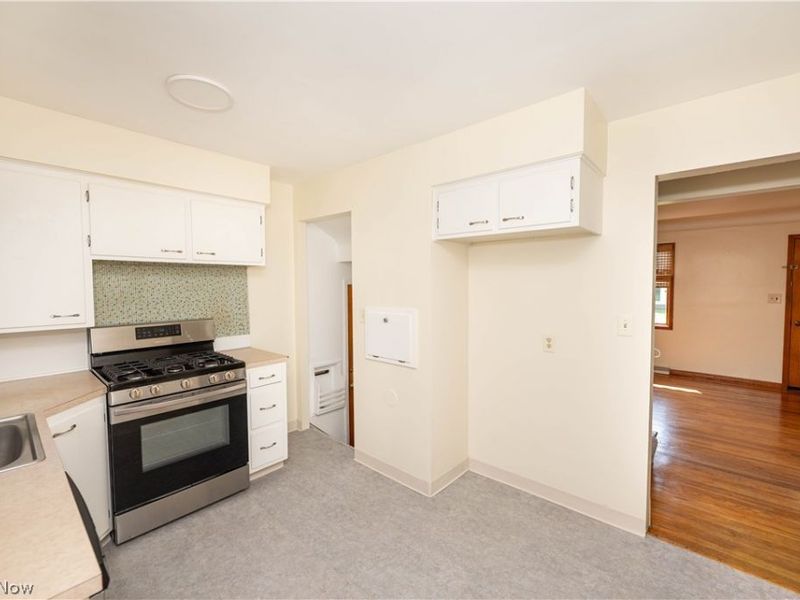 5139 Robinhood Drive, Willoughby, OH 44094 Photo 10