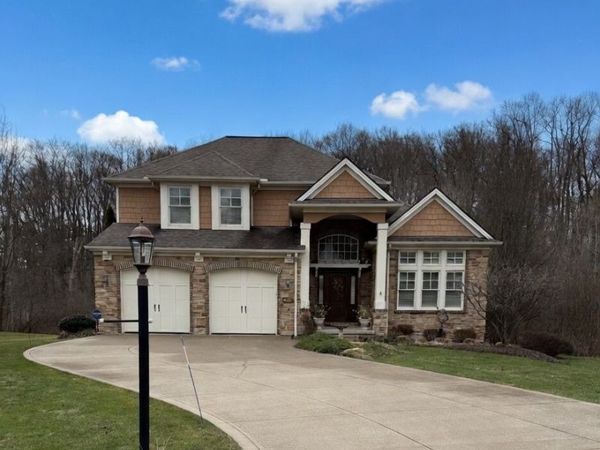 4530 Castlemaine Court , Bath, OH 44333